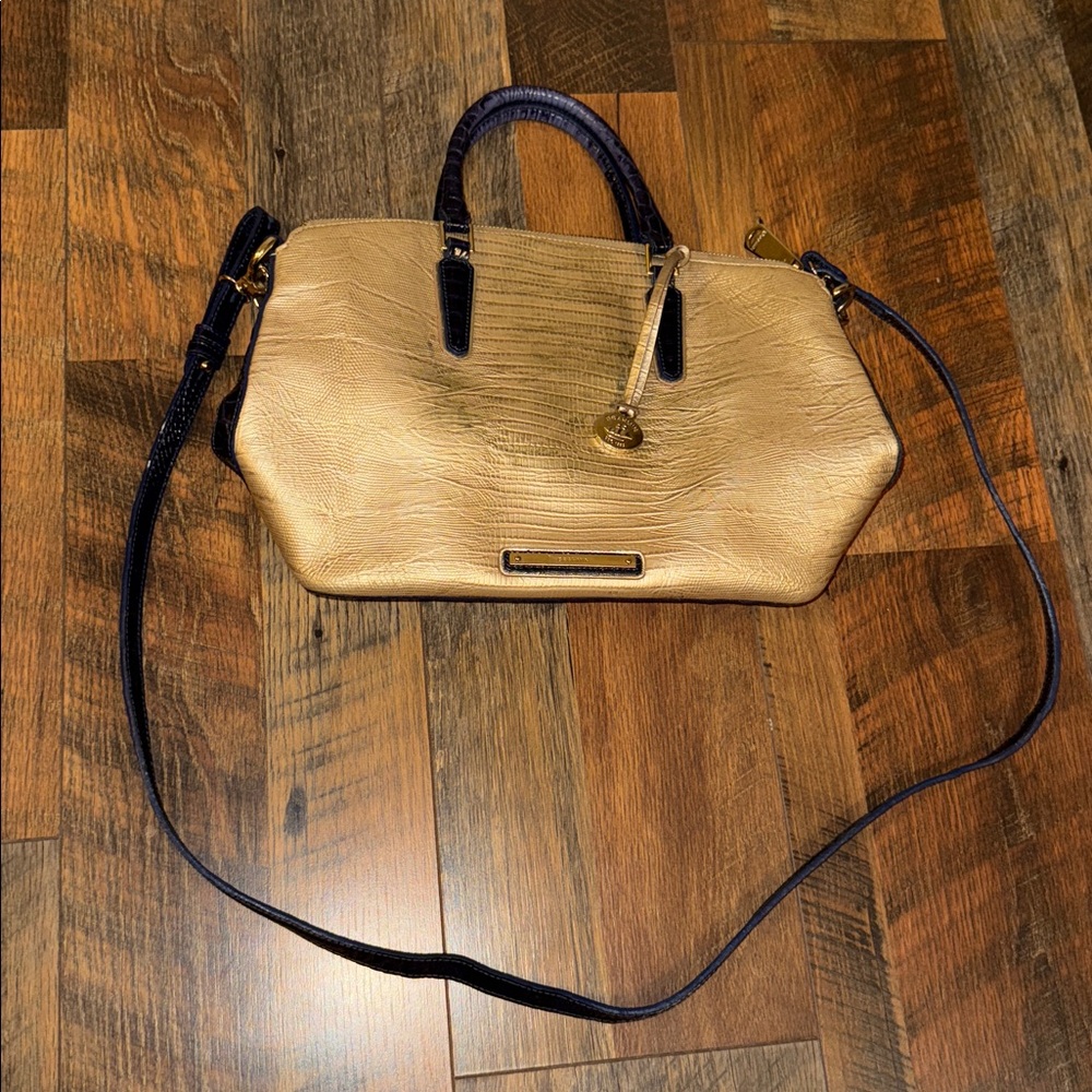 Brahmin Handbag - Picture 4 of 7